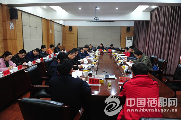 �ݶ��������ʩ�з����������������ͼ��